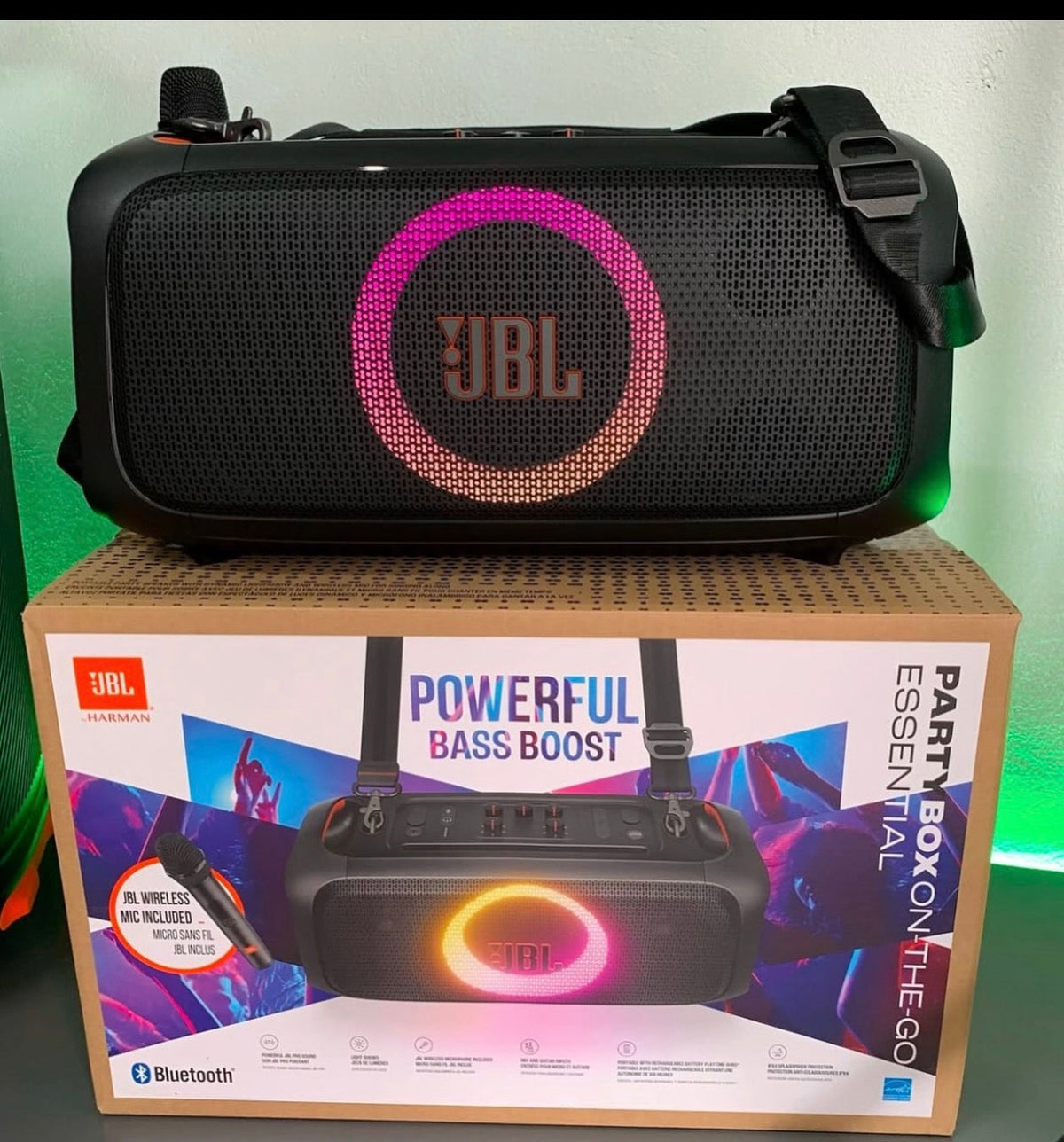 đ JBL PartyBox On-The-Go â Son puissant, ambiance totale, libertĂ© absolue